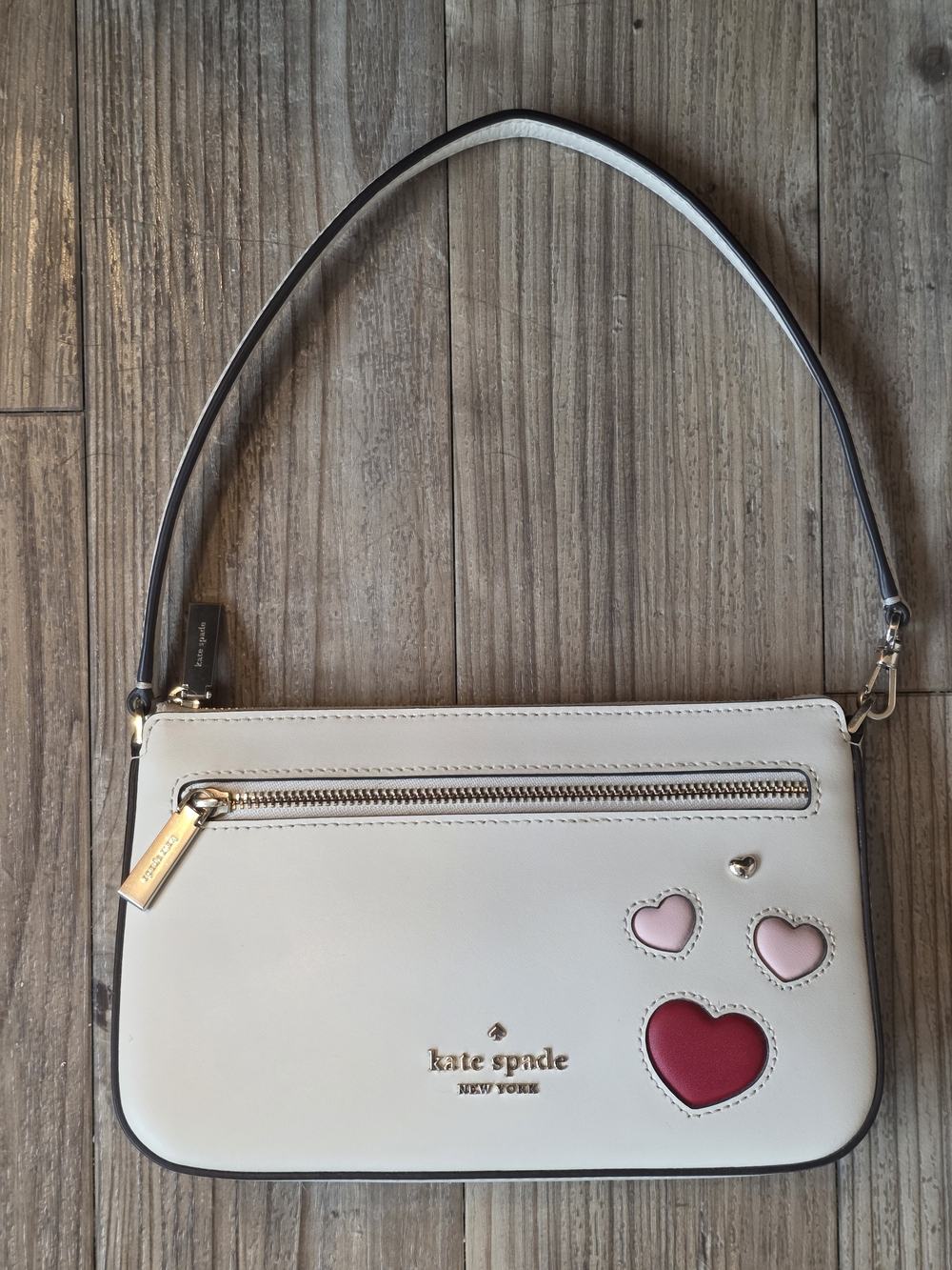 kate spade White Leather Shoulder Bag with Pink & Red Heart Appliqués